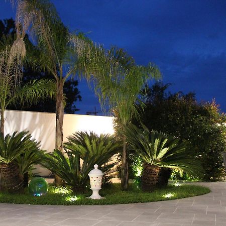 莱切Il Giardino Della Scuncerta住宿加早餐旅馆 外观 照片