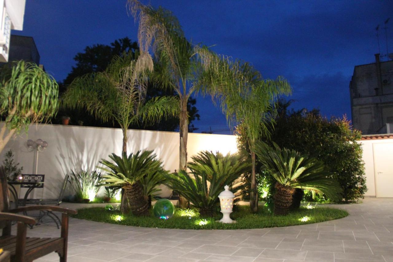 莱切Il Giardino Della Scuncerta住宿加早餐旅馆 外观 照片